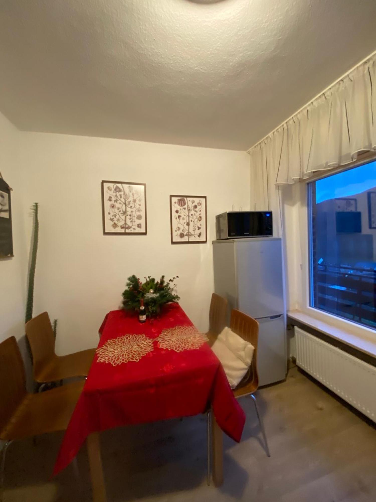 Pension Mit Moselblick Клоттен Экстерьер фото